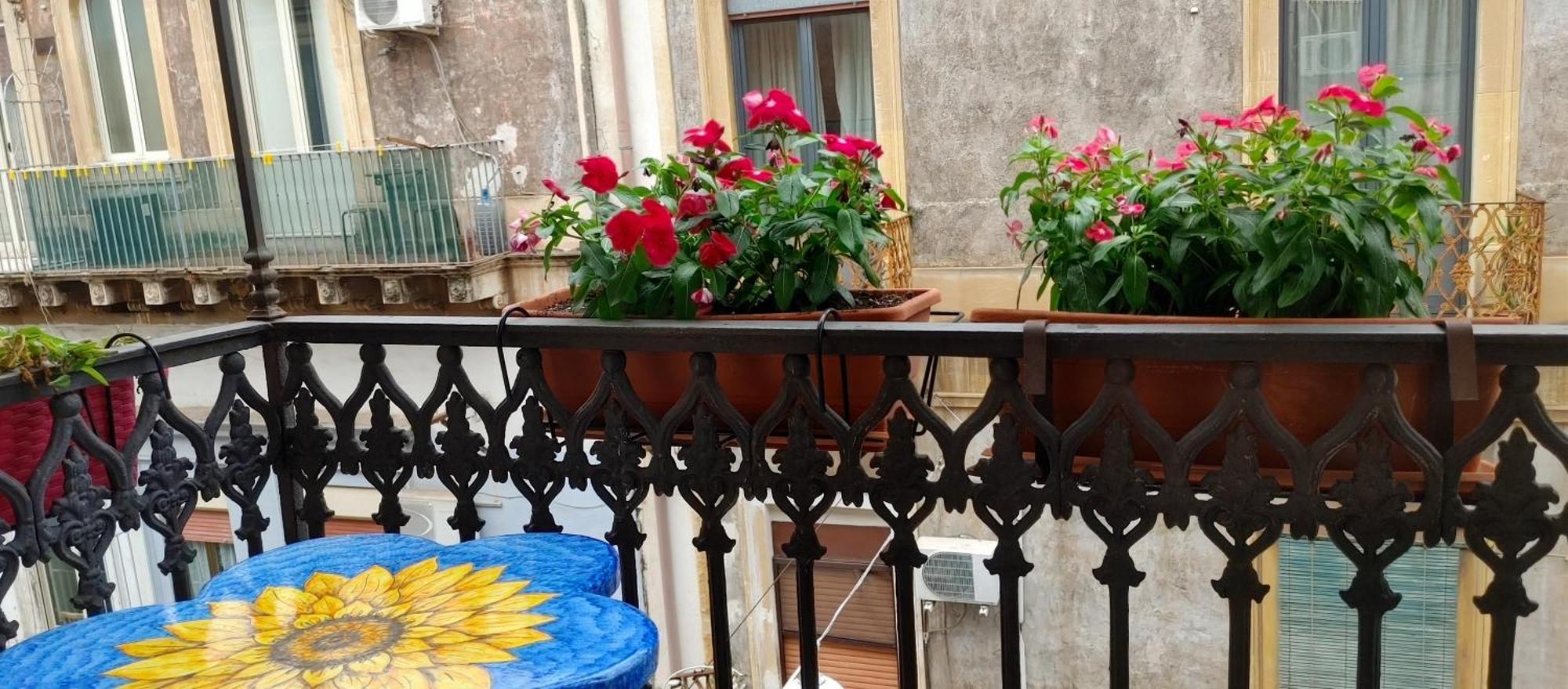Appartamento A Centro Storico Di Catania Catânia Exterior foto